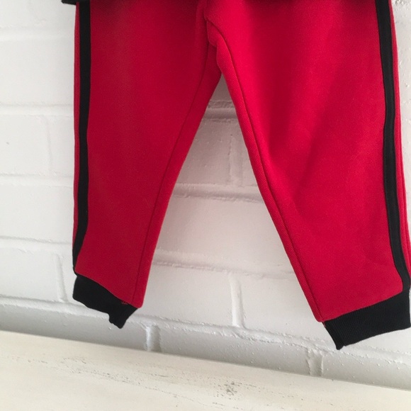 New with tags. Little Rebel Warm Winter Two Piece Jogger Outfit Size 18 Months - Picture 4 of 10